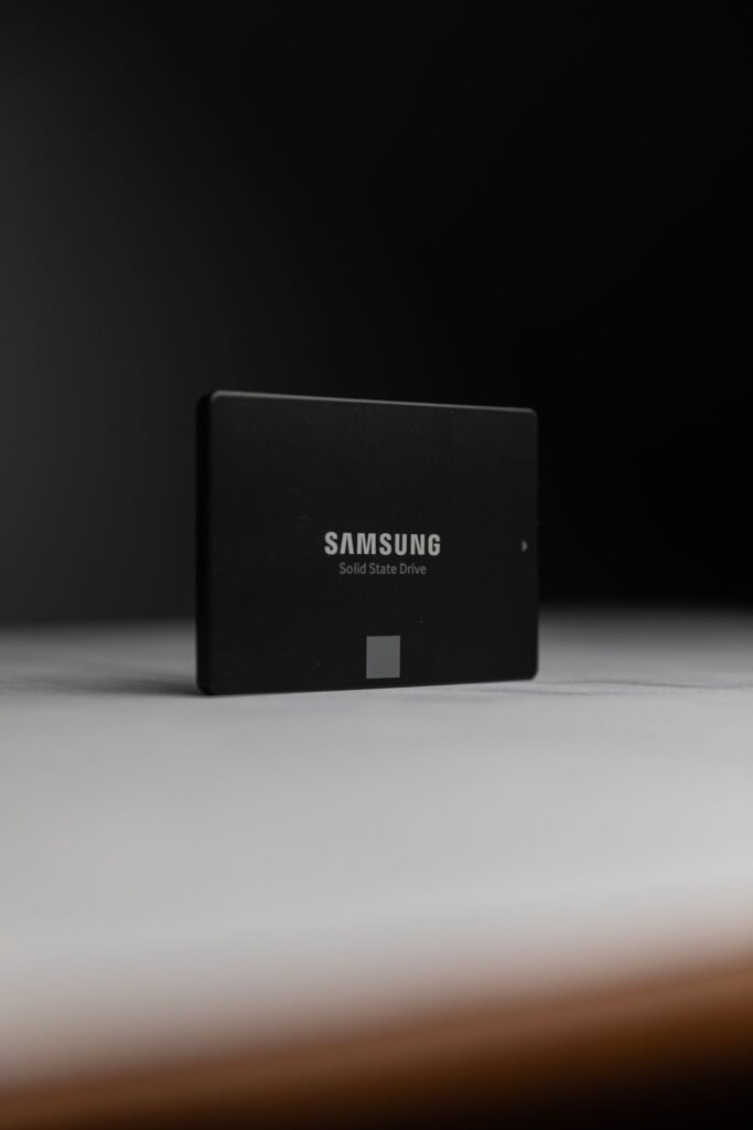 SSD vs HDD for Enterprise Storage: Which Should You Choose?